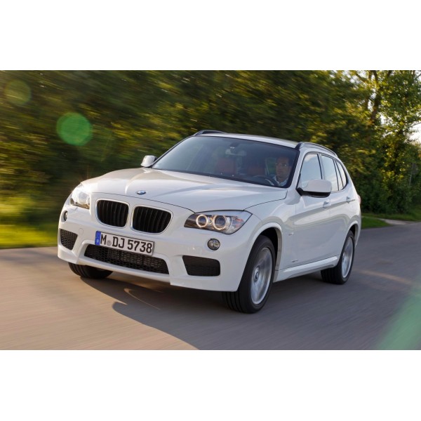 SUCATA BMW X1 2012 - CARRO BATIDO PARA VENDA DE PEÇAS 