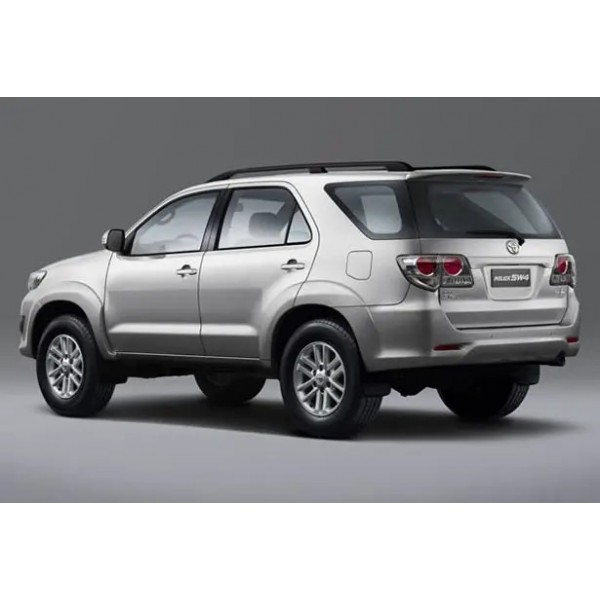 SUCATA HILUX SW4 2014 - CARRO BATIDO PARA VENDA DE PEÇAS 