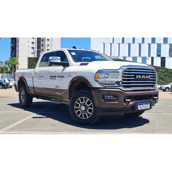 SUCATA RAM 3500 2023 - CARRO BATIDO PARA VENDA DE PEÇAS 