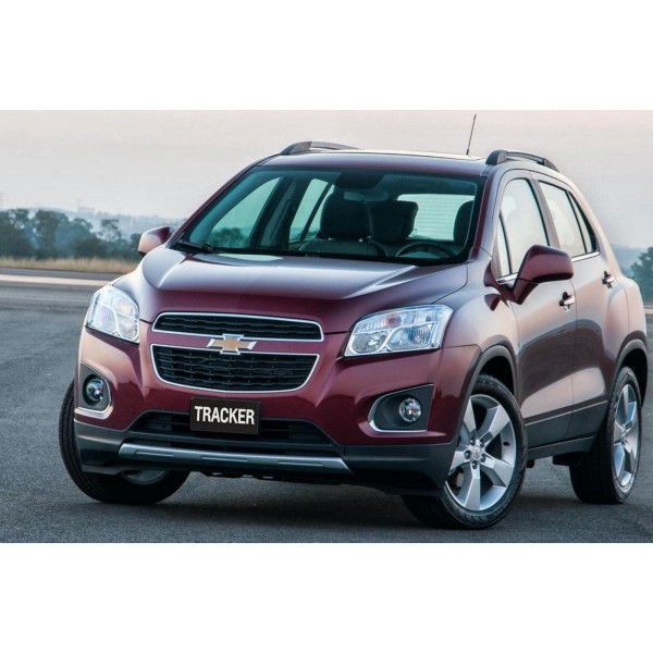 SUCATA TRACKER 2014 - CARRO BATIDO PARA VENDA DE PEÇAS 