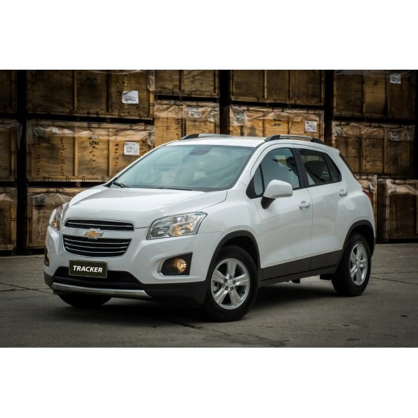 SUCATA TRACKER 2016 - CARRO BATIDO PARA VENDA DE PEÇAS 