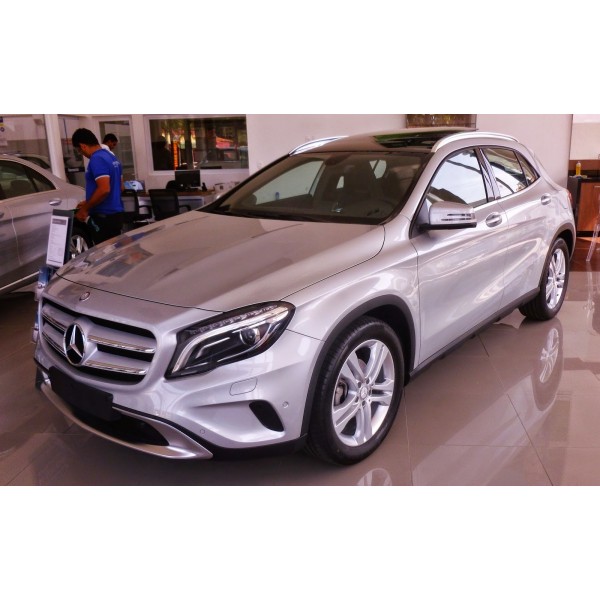SUCATA MERCEDES GLA200 2015 - CARRO BATIDO PARA VENDA DE PEÇAS 