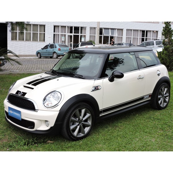 SUCATA MINI COOPER S 2012 - CARRO BATIDO PARA VENDA DE PEÇAS 