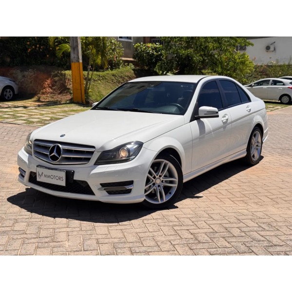 SUCATA MERCEDES C180 2013 - CARRO BATIDO PARA VENDA DE PEÇAS 