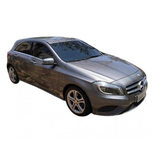 SUCATA MERCEDES A200 2015 - CARRO BATIDO PARA VENDA DE PEÇAS 