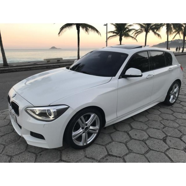 Sucata BMW 125 2014 Sport - Carro batido para venda de peças