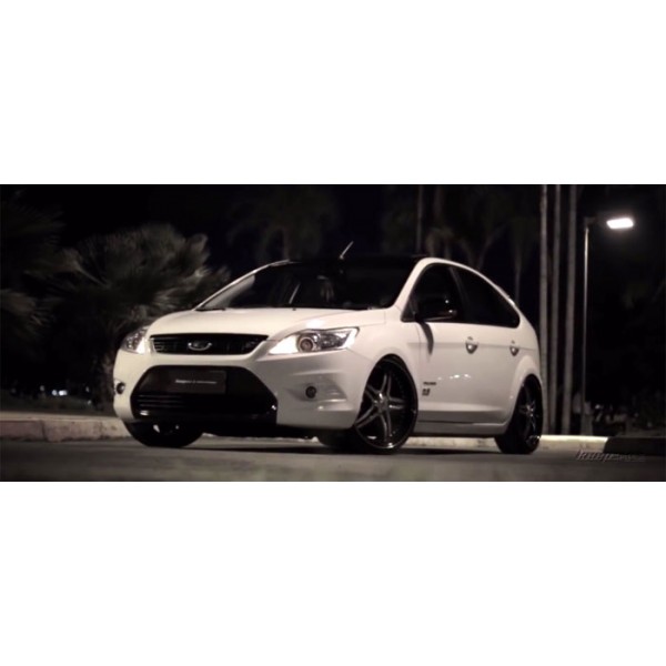 Sucata Focus Titanium 2012 - Carro batido para venda de peças