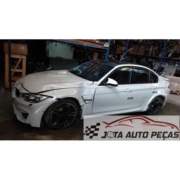 Sucata BMW M3 2017/2018 - Carro batido para venda de peças